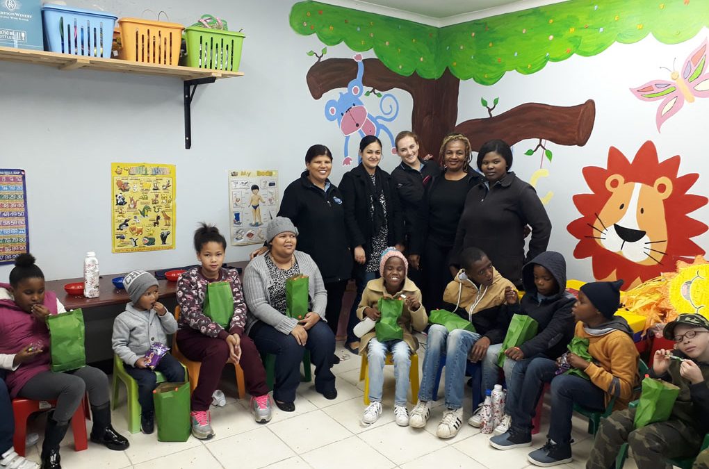 Medical Forum Theatre celebrate 67 min for Mandela Day